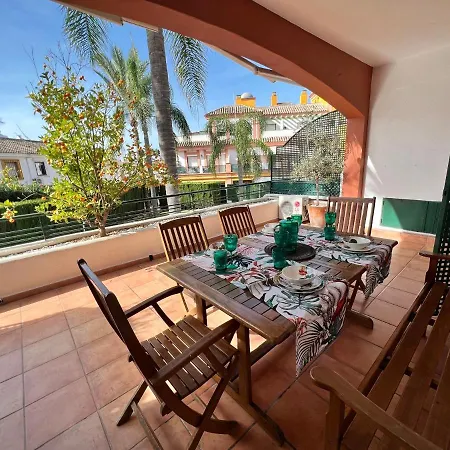 Luna Blanca Golf Apartment