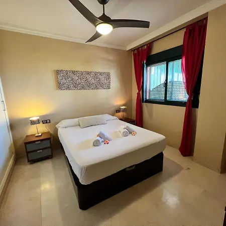 Luna Blanca Golf Apartment Estepona